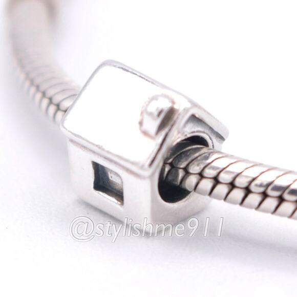 Authentic PANDORA Retired Sterling Silver House Charm - Picture 2 of 8